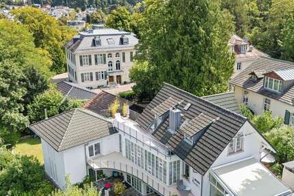 Haus zum Kaufen in Baden-Baden 1.650.000 € 250 m² 7 zimmer