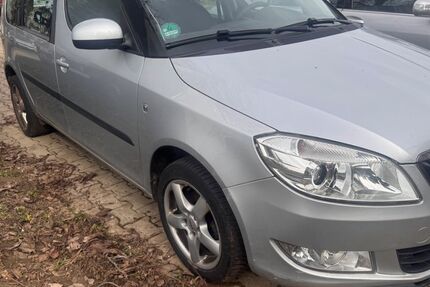 Skoda Roomster 137.000 km 2.500 &euro; Villingen-Schwenningen 78054