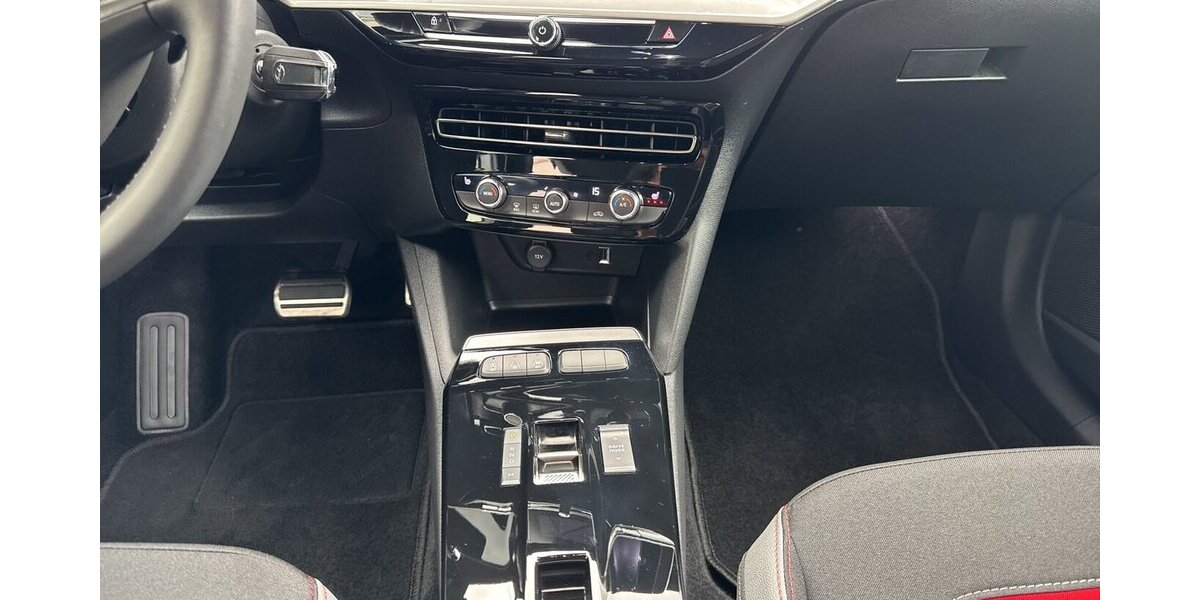 Opel Mokka GS Line *Winterpak/Navi/Kamera/TW-Assist* 6.161 km 20.490 &euro; Bamberg 96052