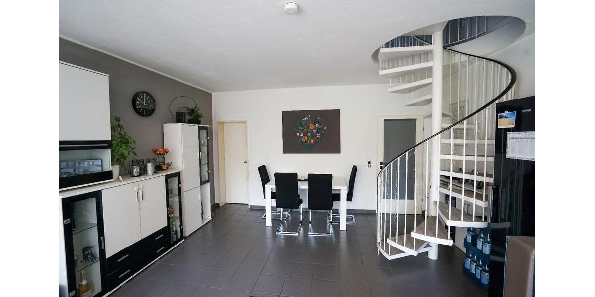 Maisonettenwohnung Langgöns - 4 Zimmer, 90 m&sup2;, 230.000&euro; | Angebot:27262854