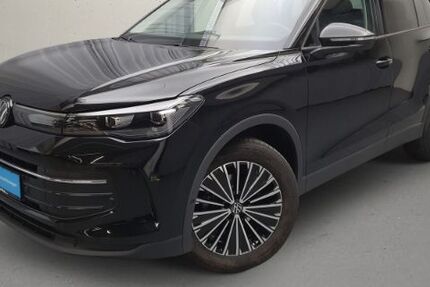 VW Tiguan 5.717 km 36.479 &euro; Garmisch-Partenkirchen 82467