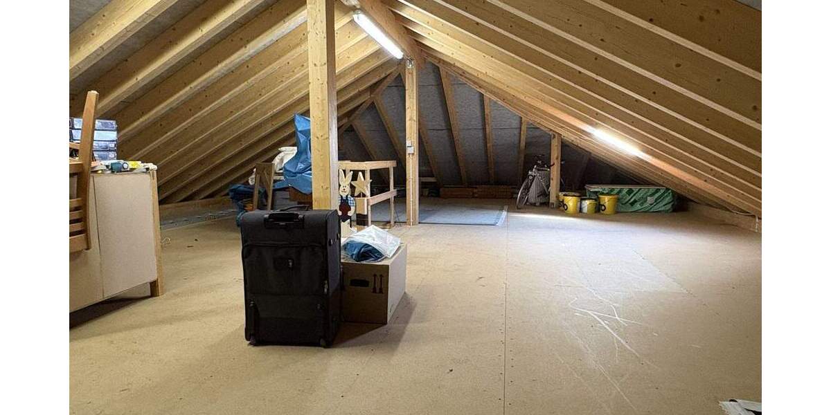 Mehrfamilienhaus, Wohnhaus Gondenbrett - 4 Zimmer, 93 m&sup2;, 475.000&euro; | Angebot:25983237