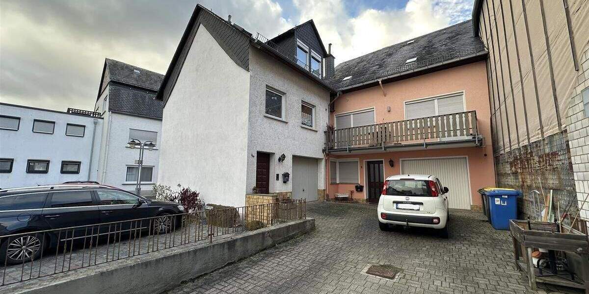 Mehrfamilienhaus, Wohnhaus Kirchberg (Hunsrück) - 8 Zimmer, 204 m&sup2;, 249.000&euro; | Angebot:25800514