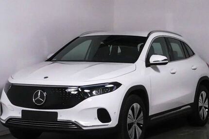 Mercedes EQA