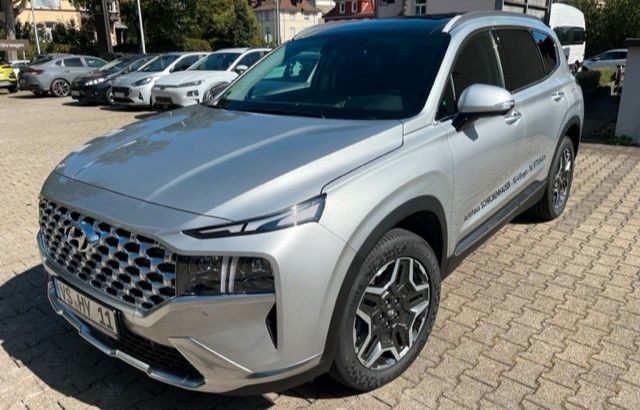 Hyundai SANTA FE 30.000 km 39.890 € Villingen-Schwenningen 78048