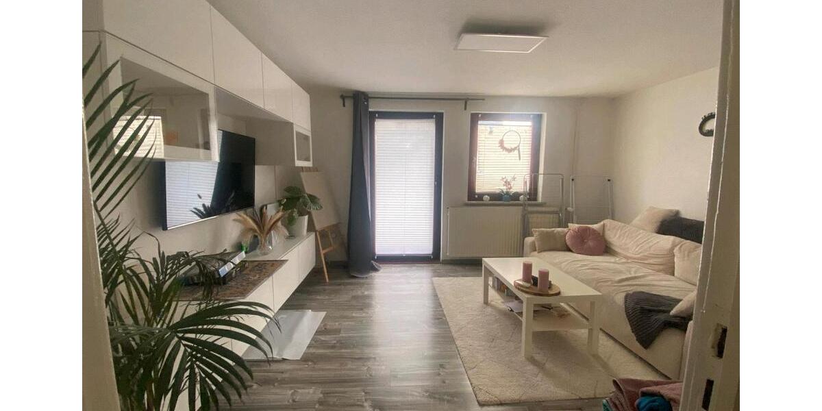 Etagenwohnung Eutin - 3 Zimmer, 65 m&sup2;, 500&euro; | Angebot:26253727