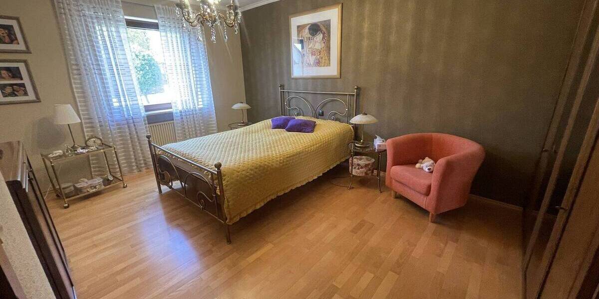 Einfamilienhaus Ebermannstadt - 4 Zimmer, 140 m&sup2;, 539.000&euro; | Angebot:26583452