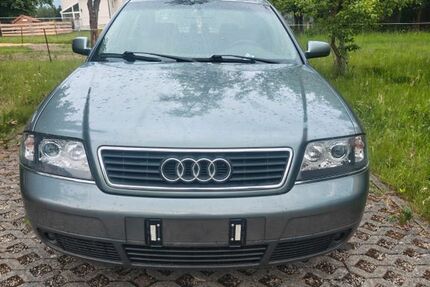 Audi A6 173.000 km 2.800 &euro; Falkenstein 08223