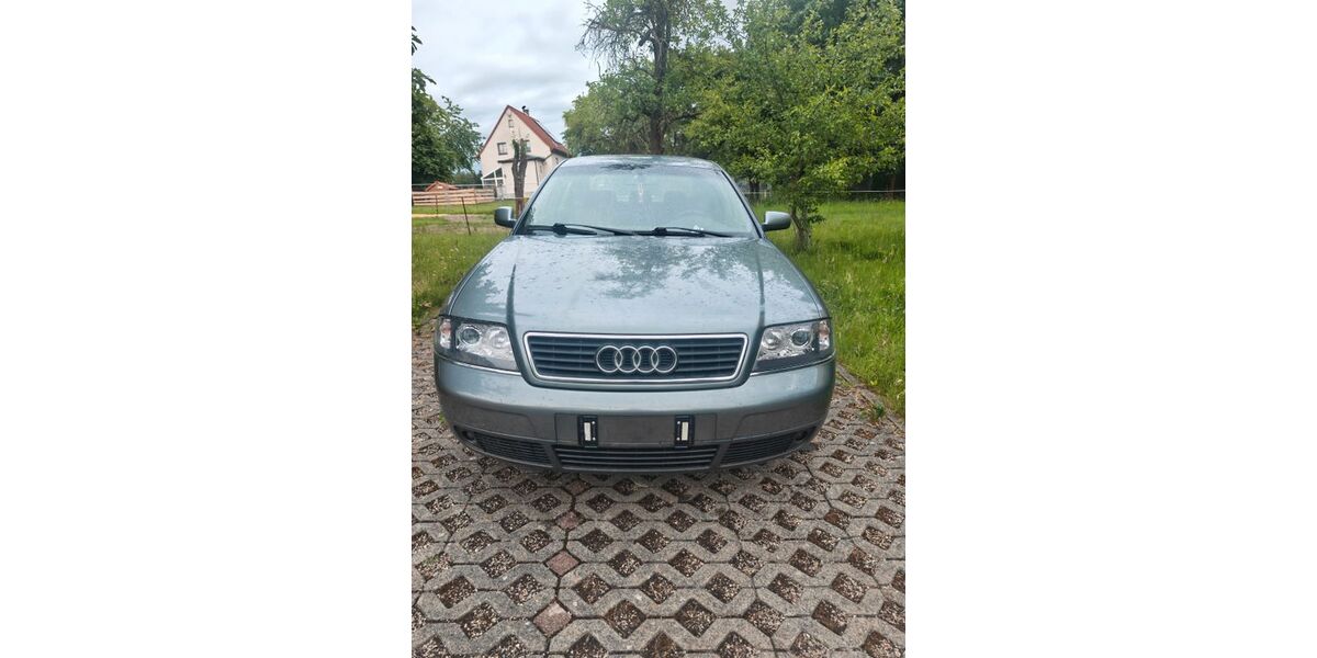 Audi A6 173.000 km 2.800 &euro; Falkenstein 08223