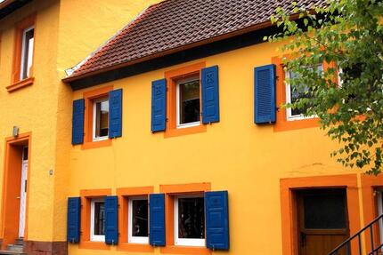 Haus Albersweiler - 7 Zimmer, 192 m&sup2;, 260.000&euro; | Angebot:26549392