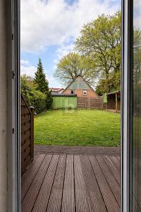 IHR NEUES ZUHAUSE MIT GARTENIDYLLE - Einfamilienhaus Schenefeld | Angebot:26302016