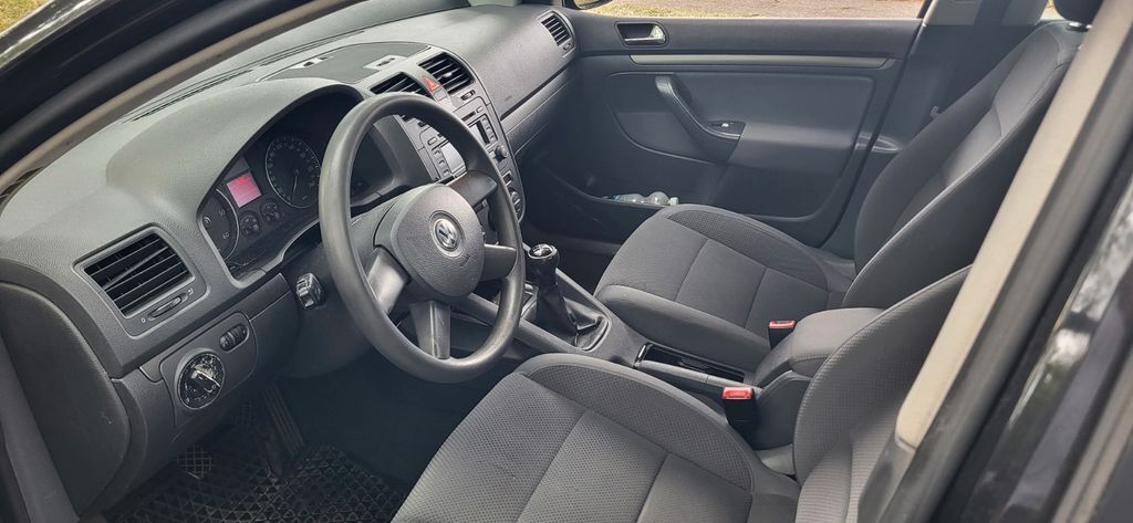 VW Golf 335.000 km 1.400 € Göppingen 73033