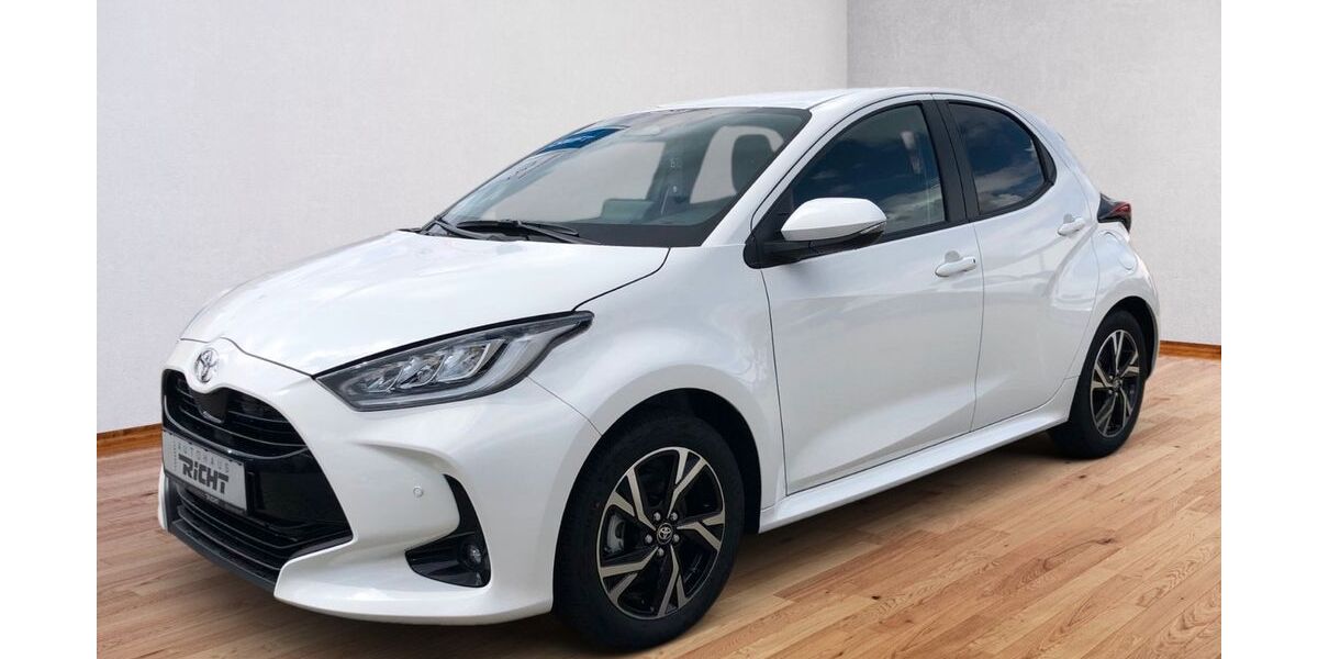 Toyota Yaris 2.500 km 24.900 &euro; Bihlerdorf 87544