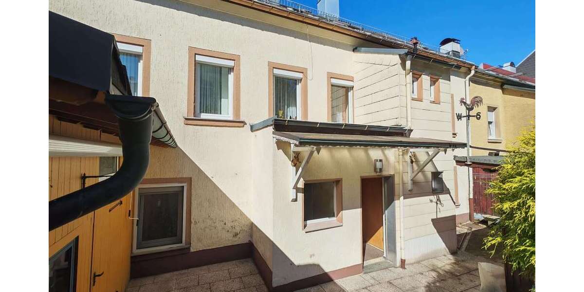 Einfamilienhaus Helmbrechts - 5 Zimmer, 140 m&sup2;, 88.000&euro; | Angebot:25196611