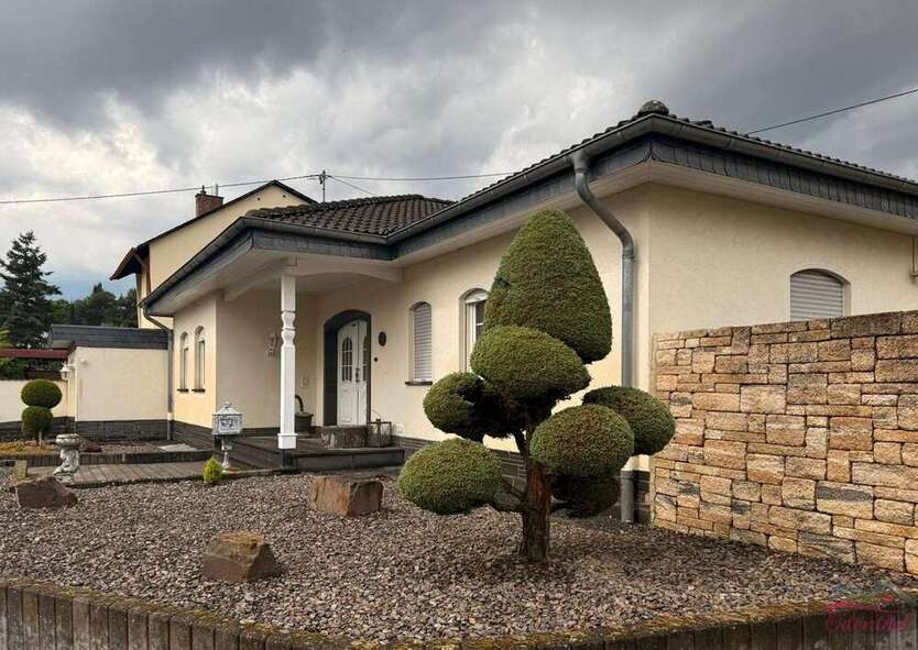 Haus zum Kaufen in Mendig 520.000 € 220 m²