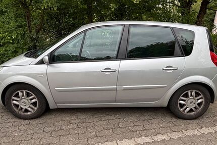 Renault Scenic 251.000 km 2.498 &euro; Schwalbach am Taunus 65824