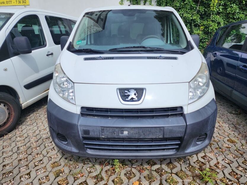 Peugeot Expert 352.900 km 2.999 € Leipzig 04279