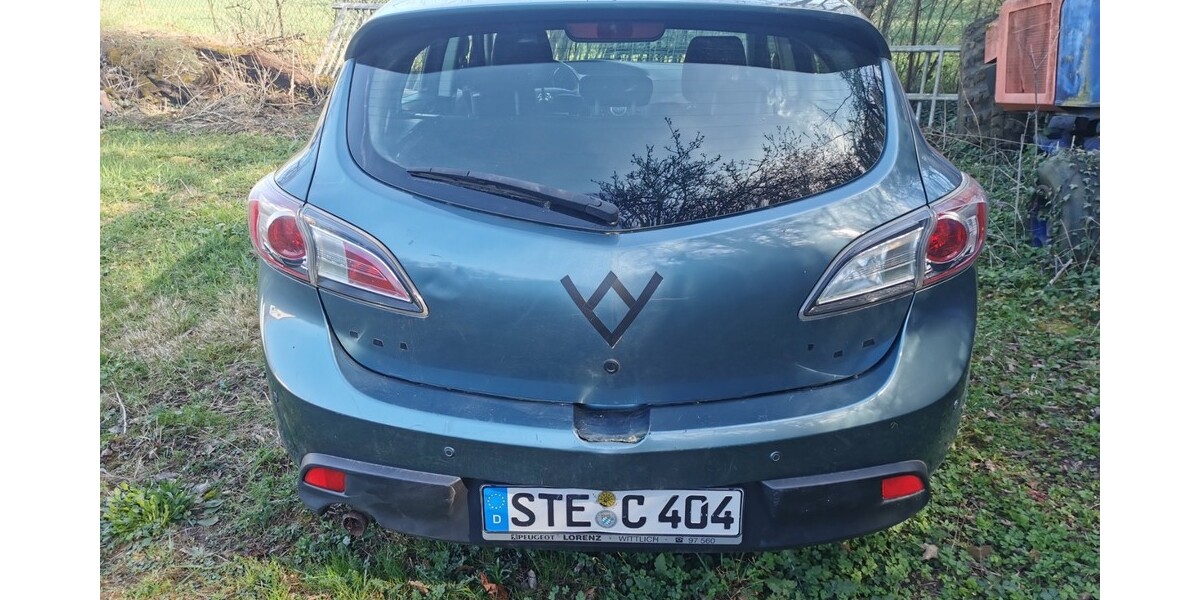 Mazda 3 176.174 km 3.000 &euro; Bad Staffelstein 96231