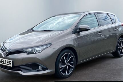 Toyota Auris 69.110 km 13.815 &euro; Osnabrück 49090