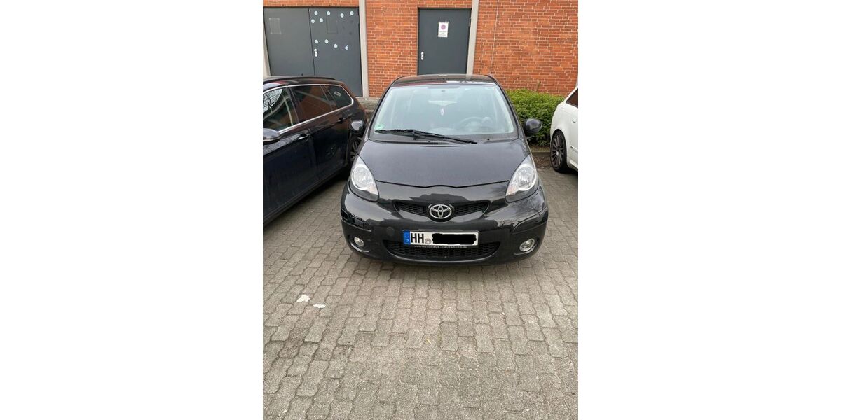 Toyota Aygo (X) 118.122 km 4.100 &euro; Hamburg 22297
