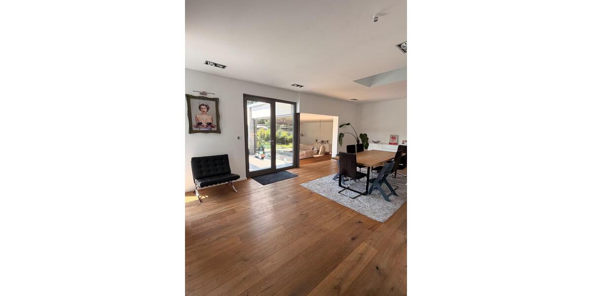 Einfamilienhaus Jülich - 8 Zimmer, 260 m&sup2;, 880.000&euro; | Angebot:26988876