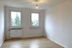 Etagenwohnung Schorfheide Lichterfelde - 4 Zimmer, 67 m&sup2;, 140.000&euro; | Angebot:24802705