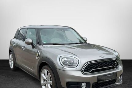 Mini Countryman SE (Cooper) 88.500 km 15.500 &euro; Stade 21682