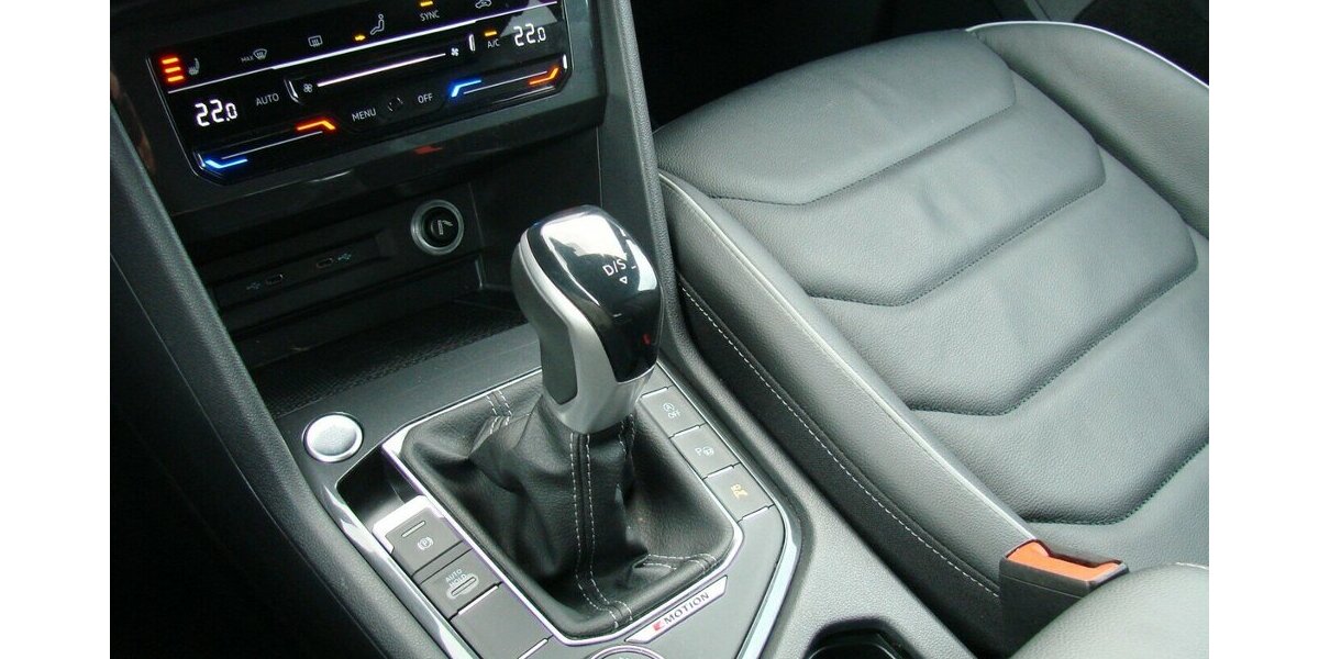 VW Tiguan 2.0TSI R-Line 4Motion 360° IQ-Light ACC 59.491 km 36.980 &euro; Falkensee 14612