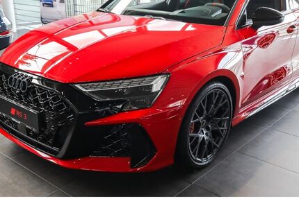 Audi RS3 4.950 km 74.490 &euro; Holzminden 37603