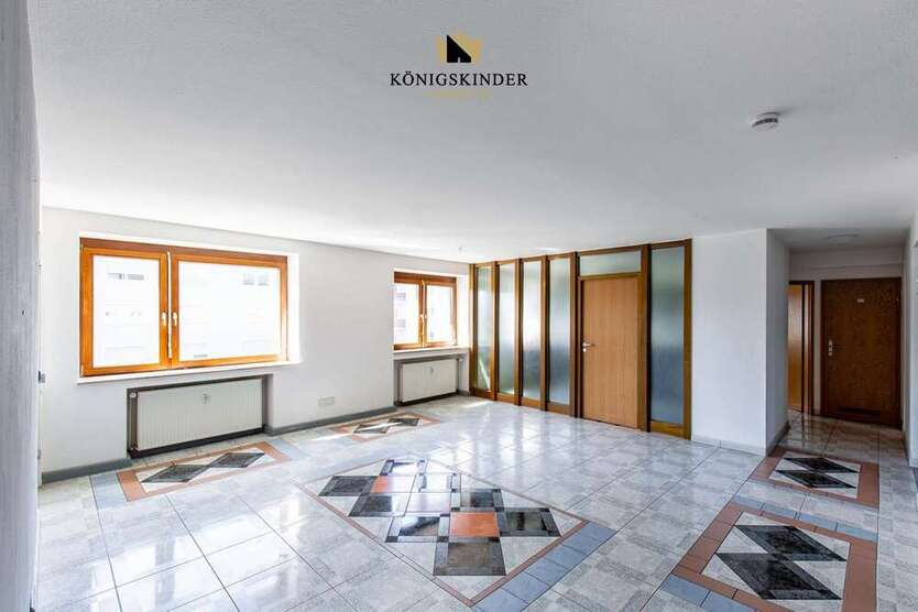 Wohnung zum Kaufen in Reutlingen 395.000 € 123 m²