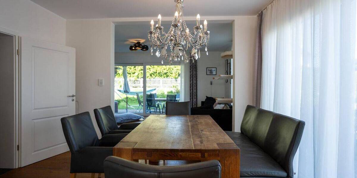 Einfamilienhaus Bad Berleburg - 7 Zimmer, 175 m&sup2;, 685.000&euro; | Angebot:26875321