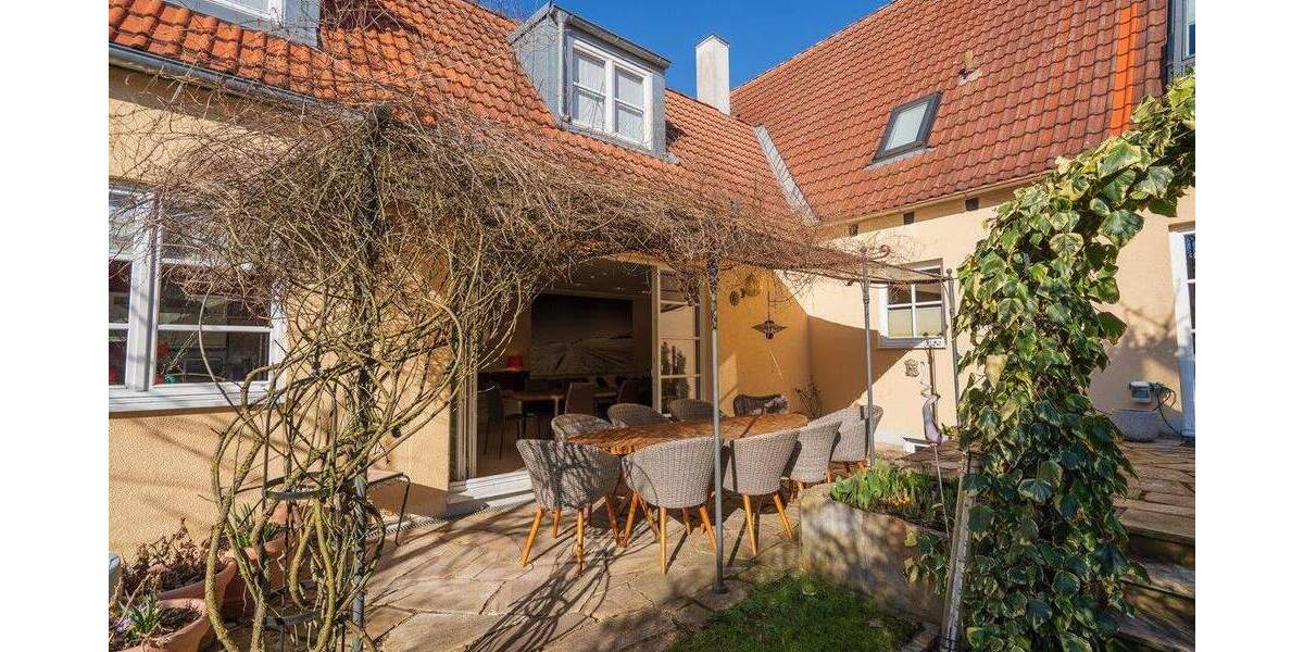 Doppelhaushälfte Unterhaching - 6 Zimmer, 282 m&sup2;, 1.490.000&euro; | Angebot:25700256