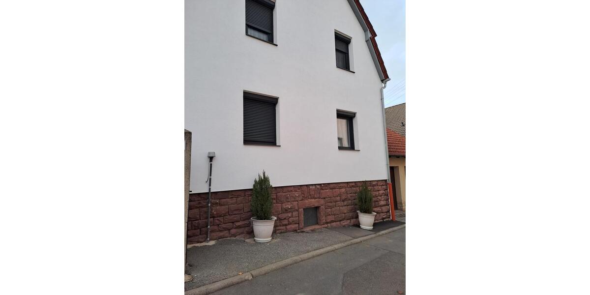 Erdgeschoßwohnung Tauberbischofsheim - 2 Zimmer, 87 m&sup2;, 800&euro; | Angebot:26271048