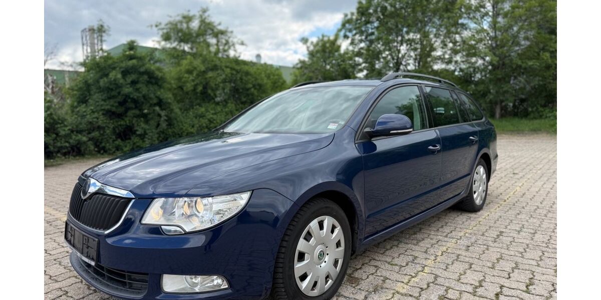 Skoda Superb 329.000 km 2.800 &euro; Hannover 30179