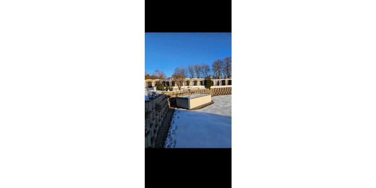 Mehrfamilienhaus, Wohnhaus Schöllnach - 15 Zimmer, 430 m&sup2;, 560.000&euro; | Angebot:25872172