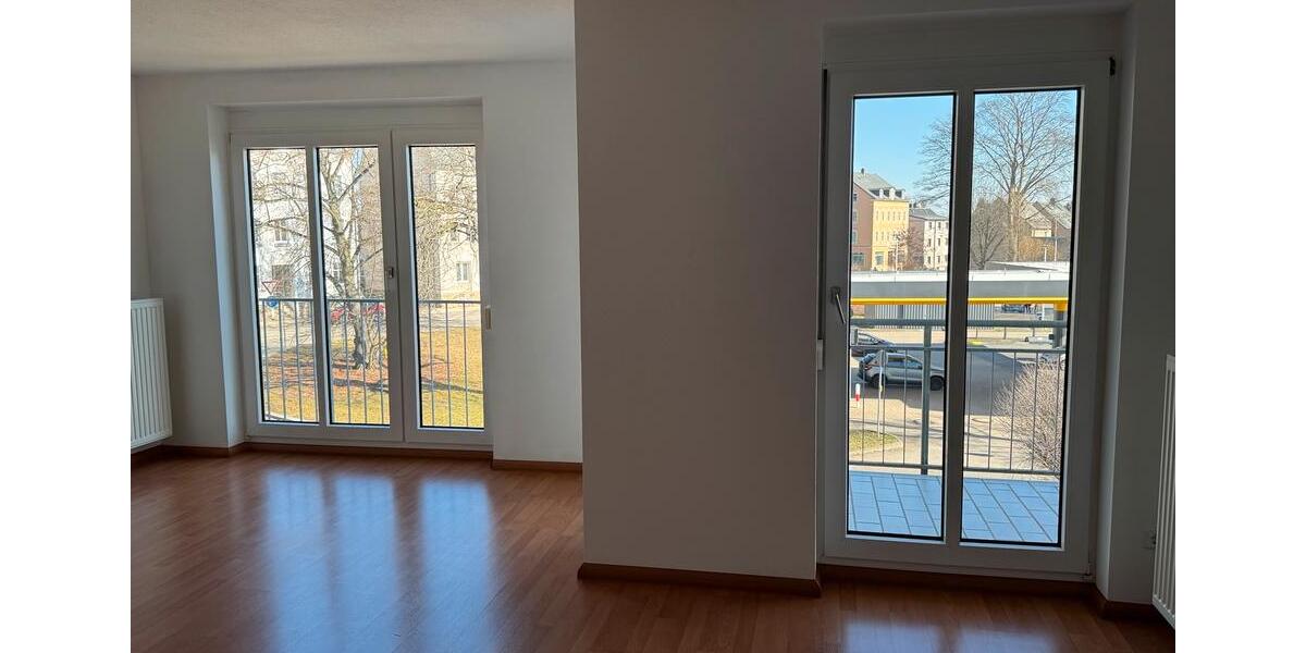 Etagenwohnung Limbach-Oberfrohna Oberfrohna - 3 Zimmer, 80 m&sup2;, 92.000&euro; | Angebot:26987358