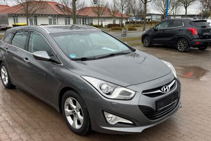 Hyundai i40 200.000 km 4.999 &euro; Gotha 99867