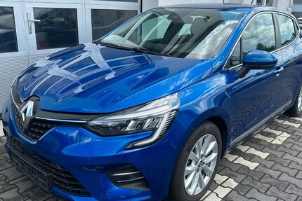 Renault Clio 46.300 km 15.490 &euro; Mahlow 15831