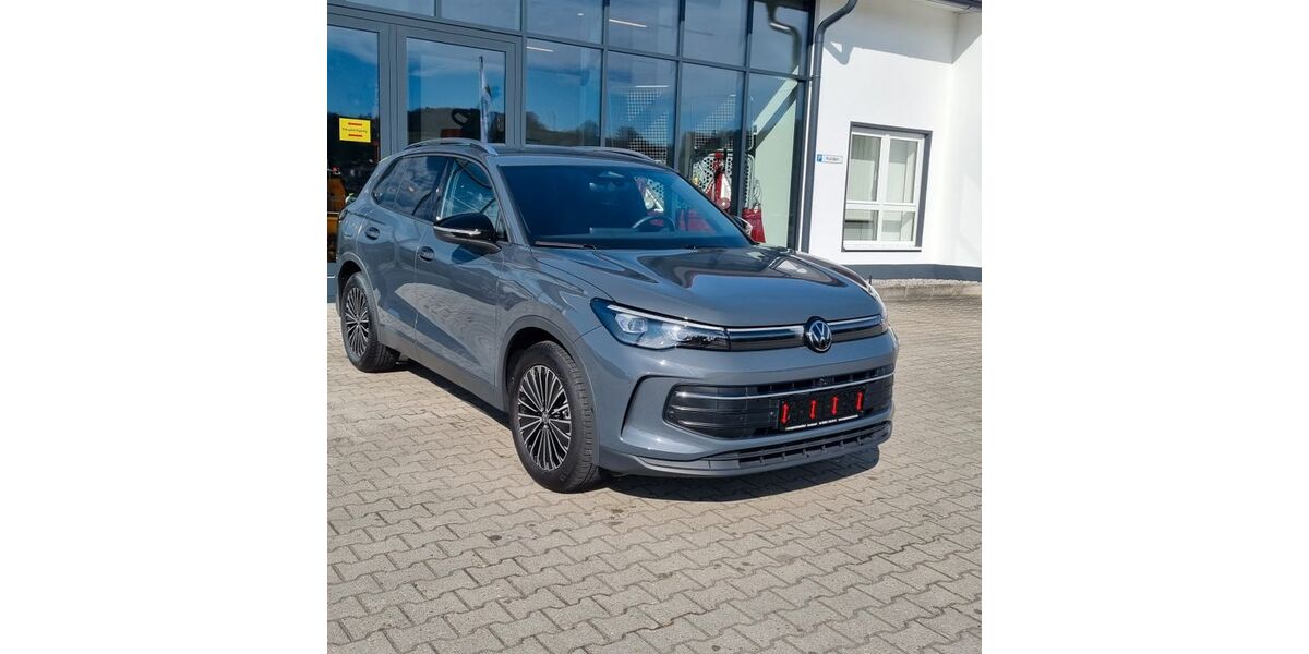 VW Tiguan 25.000 km 34.990 &euro; Auerbach 94530