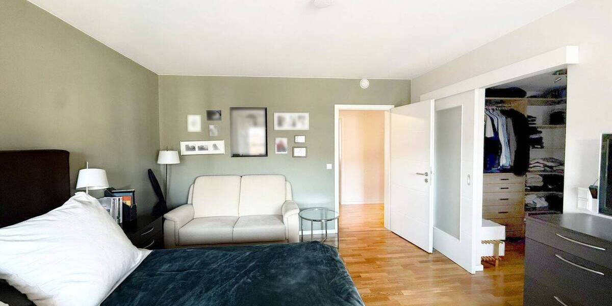 Etagenwohnung Stuttgart West - 7 Zimmer, 205 m&sup2;, 1.290.000&euro; | Angebot:26853375