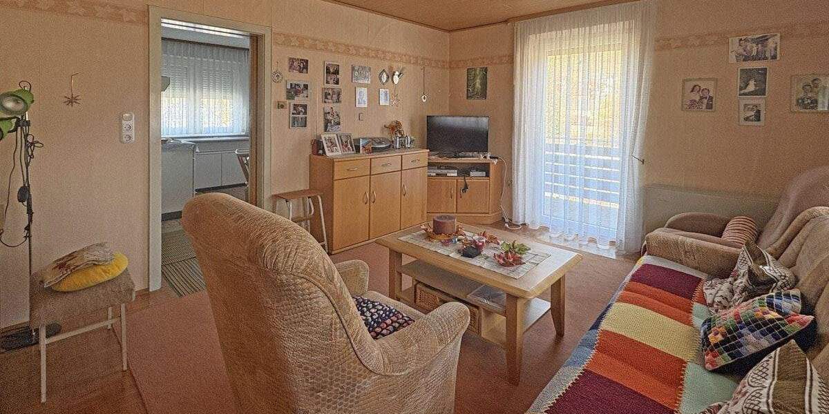 Mehrfamilienhaus, Wohnhaus Küps Schmölz - 7 Zimmer, 250 m&sup2;, 185.000&euro; | Angebot:25802805