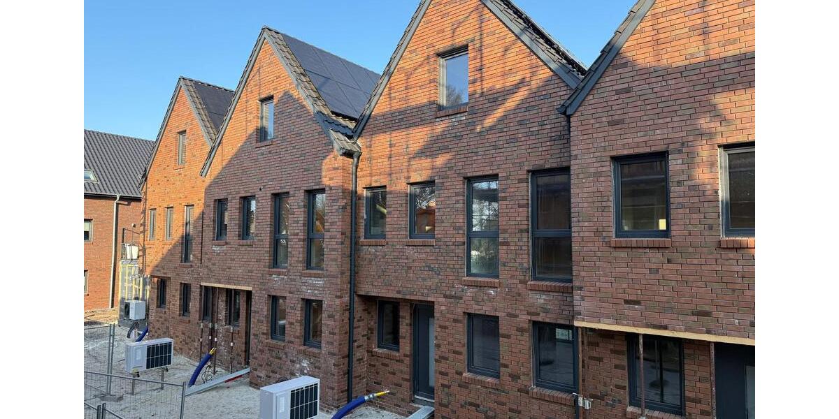 Reihenhaus Edewecht - 6 Zimmer, 121 m&sup2;, 1.580&euro; | Angebot:25414114