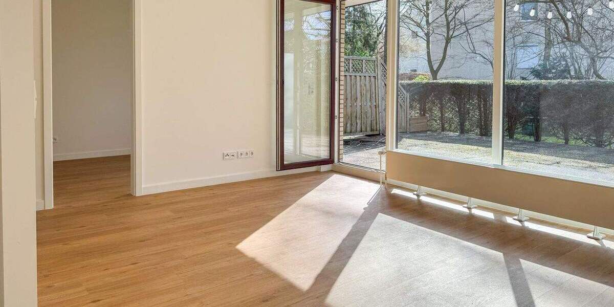 Terrassenwohnung Hamburg Wellingsbüttel - 2 Zimmer, 50 m&sup2;, 870&euro; | Angebot:25391489