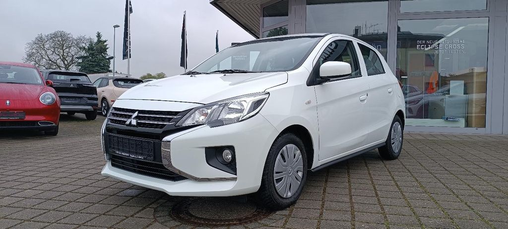 Mitsubishi Space Star 22.348 km 10.990 &euro; Magdeburg 39124