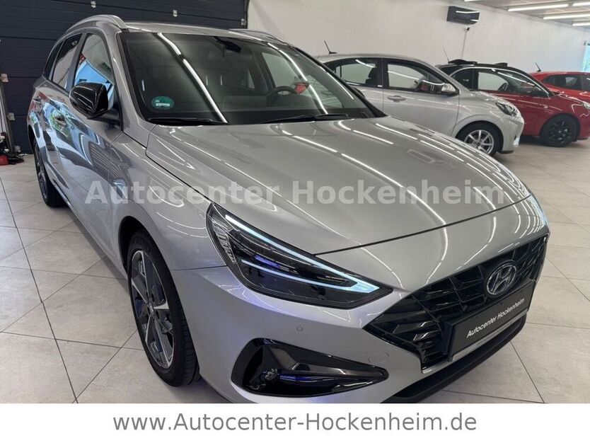 i30