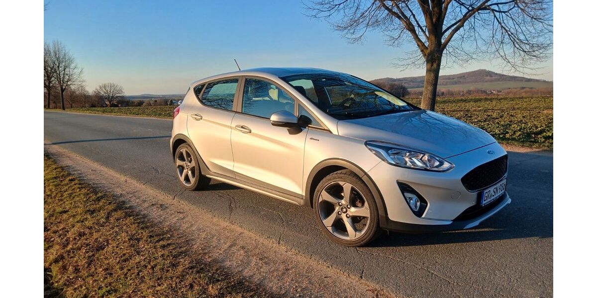 Ford Fiesta 138.000 km 8.299 &euro; Kemnitz 02748