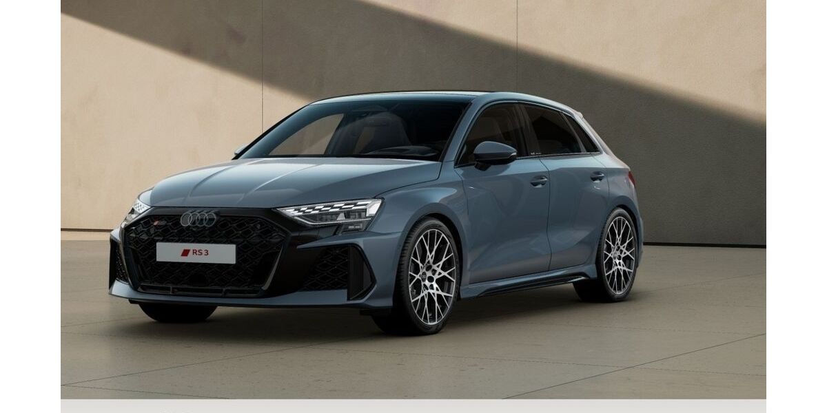 Audi RS3 2.990 km 74.245 &euro; Goslar 38644