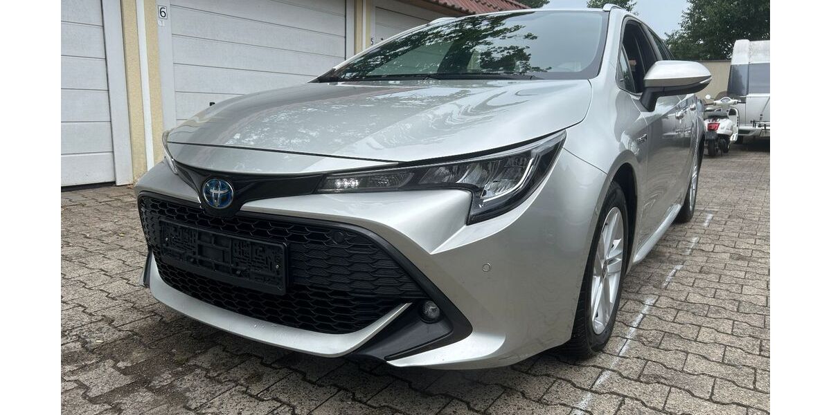 Toyota Corolla 116.000 km 16.200 &euro; Berlin 13403