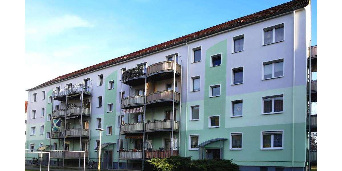 Etagenwohnung Hoyerswerda Neustadt - 3 Zimmer, 58 m&sup2;, 318&euro; | Angebot:26843897
