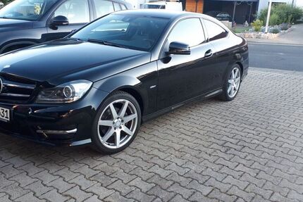 Mercedes C 250
